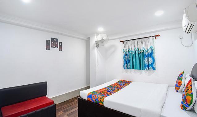 Stay Kiya Royal Oak Kolkata Luaran gambar